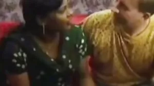 Lelaki fucks teman cerita burit budak sekolah wanita buah dada besar dalam hentai kereta api