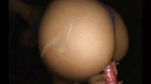 RayVeness budak sekolah main dalam kereta Menjelaskan Kehangatan Pasangan Yang Lebih Tua