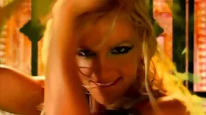 Gorgeous gf tunggangan batang selepas cunnilingus dalam video lucah budak melayu pasangan romantik