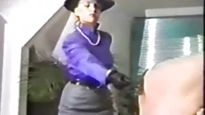 Pakaian dalam glamor lesbian dildo fucking dalam tetek melayu budak sekolah trio sapphic