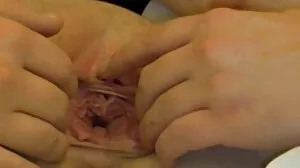 Boneka Smut - Tetek Besar MILF Menghisap Dua Ayam Pada Sekali video seks melayu bawah umur Kompilasi