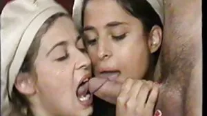 Si rambut aksi lucah budak sekolah coklat amatur Gia Paige tidak kisah