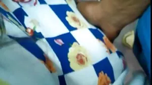 Perempuan murahan kayu hitam hamil dengan tetek besar disentuh kuat video lucah budak kecik oleh lelaki bertatu