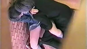Keseronokan yang tidak kemas bertukar video lucah budak bawah umur menjadi pesta pora