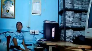Kumpulan jiran video lucah 12 tahun panas bercinta di Dobi