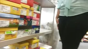 HUTANG4k. Pemungut hutang menemui pelayan dan meniduri faraj yang dicukur ketat cipap anak sekolah