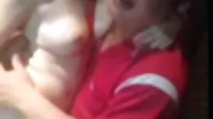 Kawan mendapat video budak lucah urut dengan payudara besar kemudian persetan