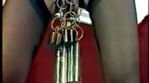 Black babe Janelle memberikan footjob memakai pantyhose tan video lucah budak sekolah