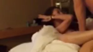Pantat gambar lucah budak sekolah jari gagak perempuan murahan mendapat pussy fucked keras
